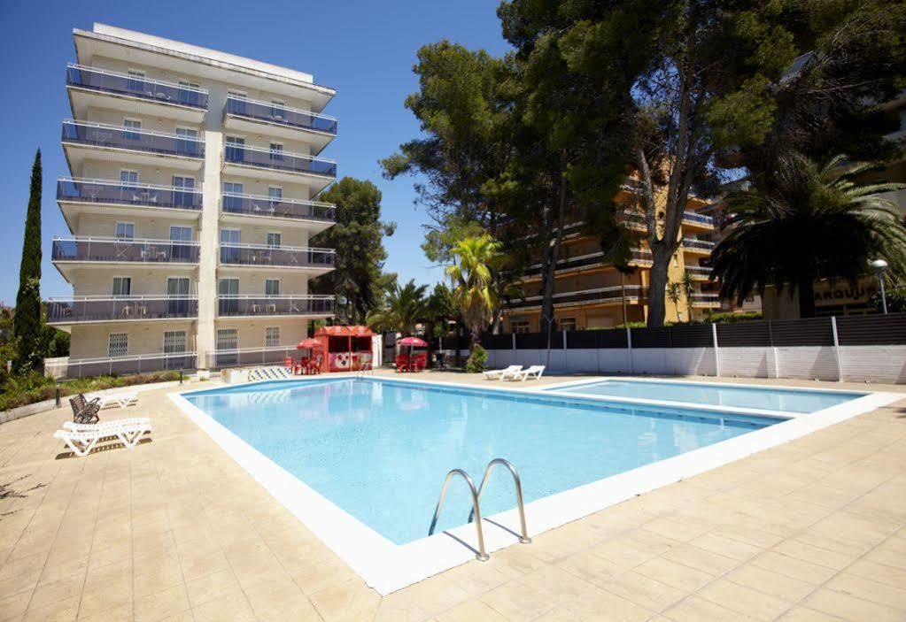 Apartamentos Intersalou Priorat Екстериор снимка