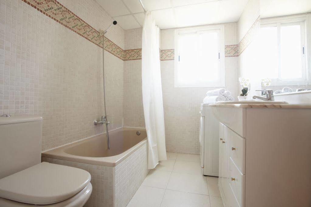 Apartamentos Intersalou Priorat Екстериор снимка