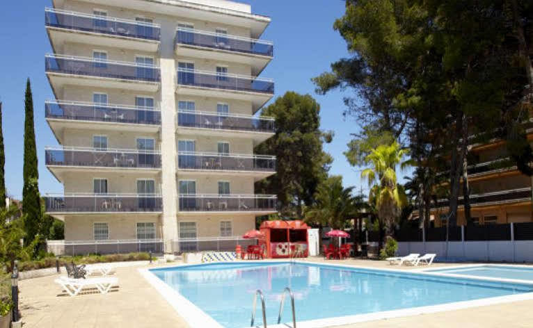 Apartamentos Intersalou Priorat Екстериор снимка